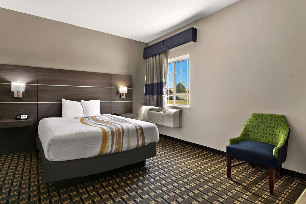 Surestay Plus Hotel By Best Western Tulsa East Habitación foto