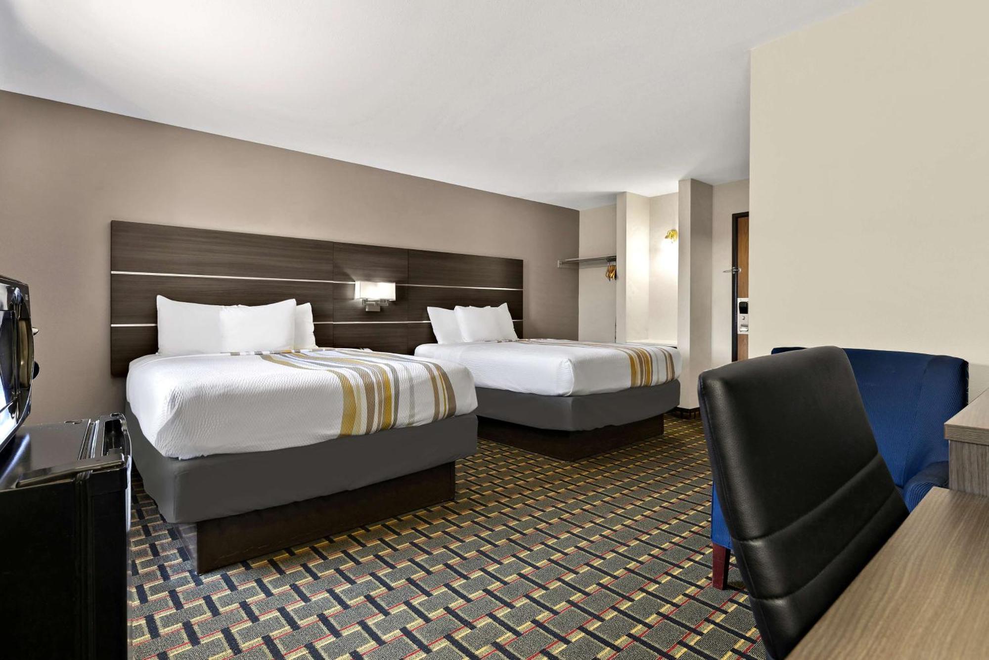 Surestay Plus Hotel By Best Western Tulsa East Exterior foto