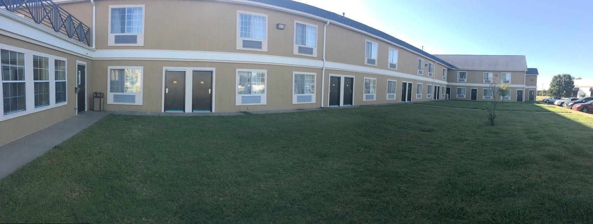Surestay Plus Hotel By Best Western Tulsa East Exterior foto